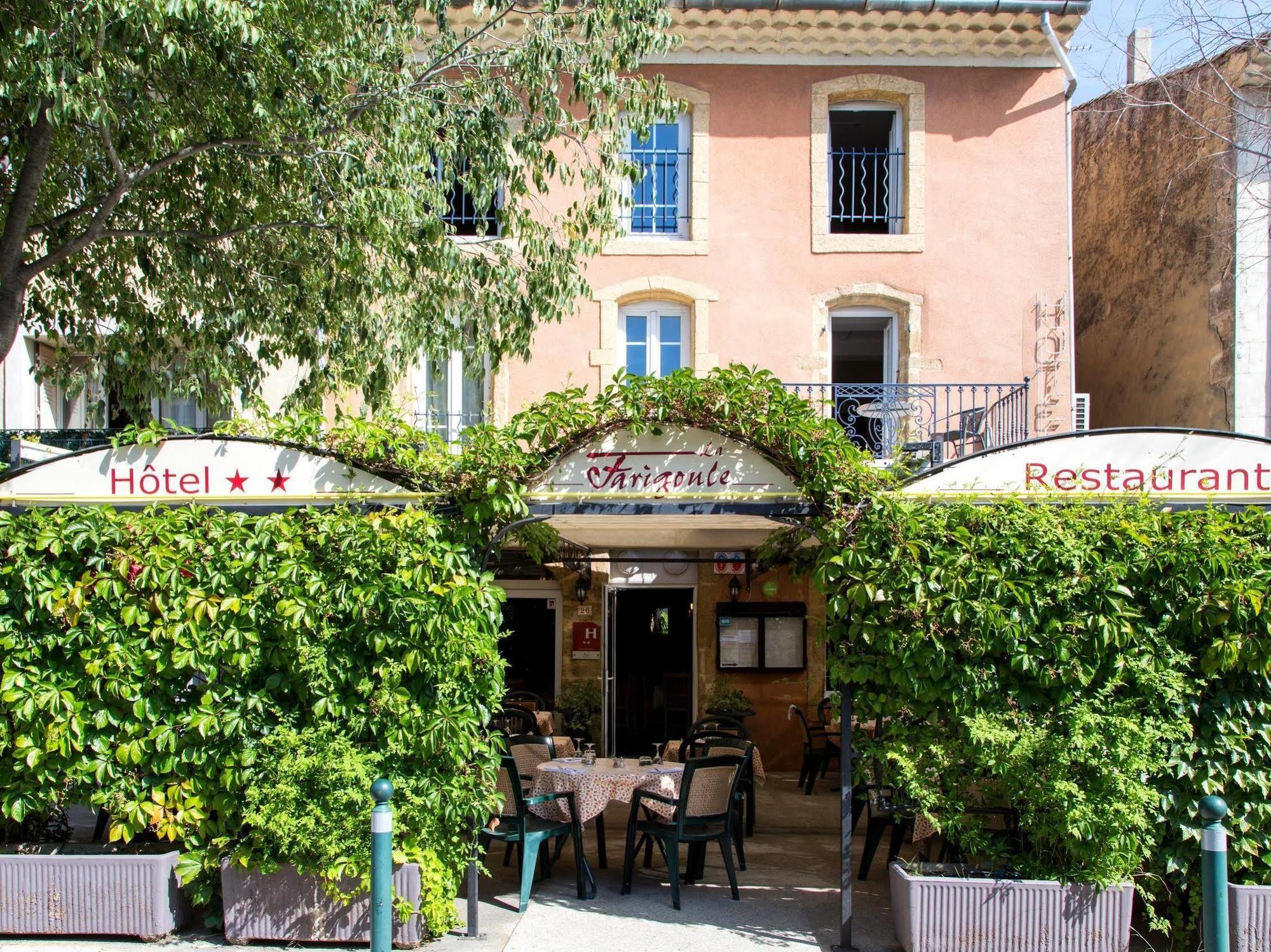 Logis Hotel Restaurant La Farigoule Sainte-Cécile-les-Vignes Eksteriør bilde
